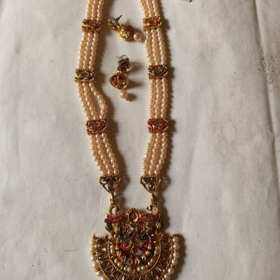 Traditional Moti jewellery set