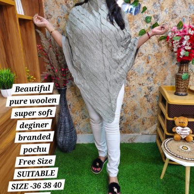 beautiful Stylish women Woolen Poncho